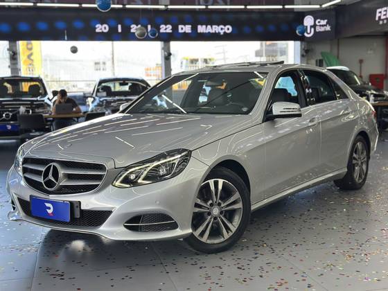MERCEDES-BENZ E 250 2.0 AVANTGARDE 16V TURBO GASOLINA 4P AUTOMÁTICO MERCEDES-BENZ E 250 2.0 AVANTGARDE 16V TURBO GASOLINA 4P AUTOMÁTICO